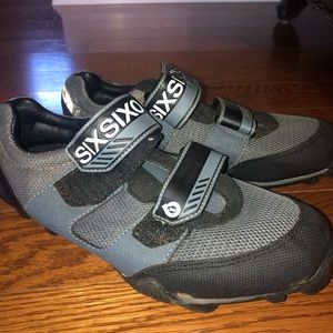 Cycling/spin shoes